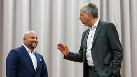 Umstrittene Diskussion: Palmer und AfD-Landeschef streiten - trotz Störungen