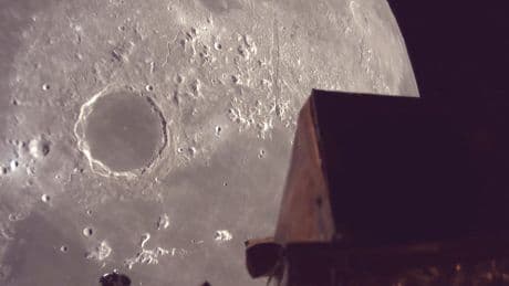 Private Japanese lunar lander heads toward a touchdown in the moon's far north