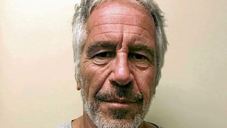 Les démocrates réclament une copie du « livre d’anniversaire » d’Epstein, signé par Trump