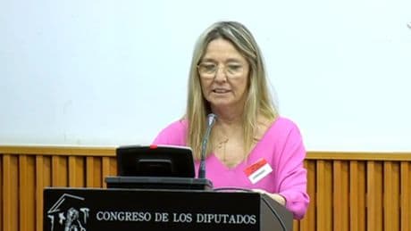 Las víctimas de estafas románticas piden tipificar el delito en el Código Penal y crear un protocolo único nacional de denuncia