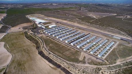 Las empresas madrileñas piden otro aeropuerto ante la saturación de Barajas
