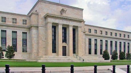 Fed faizi 4,25-4,50 aralığında sabit tuttu