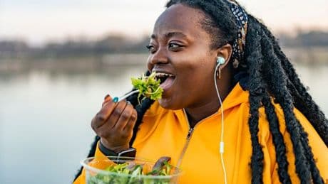 'Superdiet' that combines two healthy plans slashes dementia risk