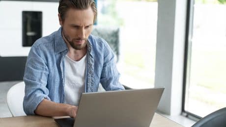 La Seguridad Social avisa de un nuevo trámite que los autónomos deben hacer para seguir trabajando