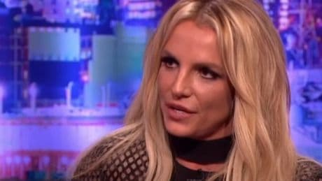 Britney Spears appears to defend Justin Bieber while addressing her own critics