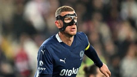 Edin Dzeko'dan derbi sonrası manidar paylaşım! "Problemin değil"