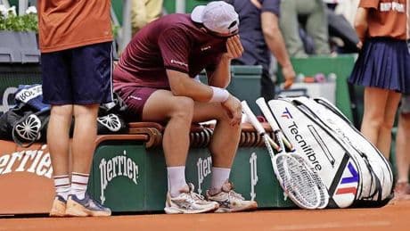Drama voor Tallon Griekspoor: Nederlander moet de strijd staken in vierde ronde Roland Garros