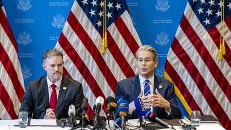 Zollstreit : Trump kündigt neue Handelsgespräche mit China für Montag an