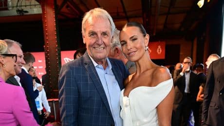 Kleine Spitze gegen Papa - Laura Wontorra gewinnt TV-Award