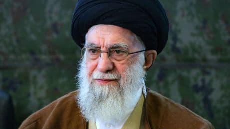 L’ayatollah Khamenei nomina tre potenziali successori