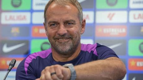 Flick, antes del debut liguero: &quot;No estoy contento con el tema de las inscripciones&quot;