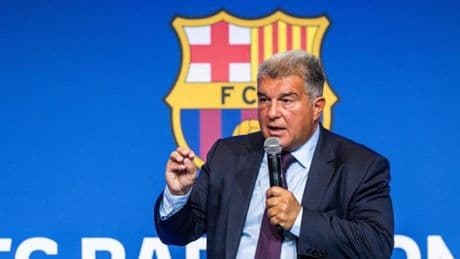 El Barça aprueba un aval que le acerca a la norma 1-1
