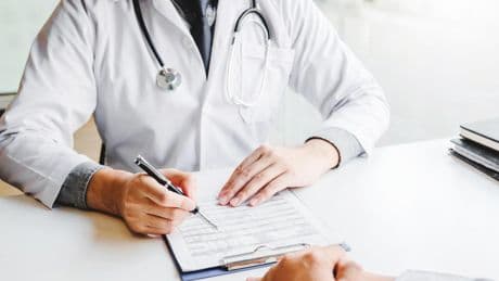 Medici di famiglia nelle case di comunità:  ecco i servizi h24 per urgenze e malati cronici