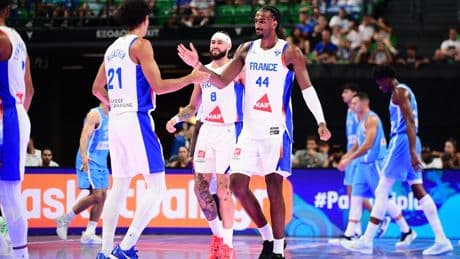 Basket : les Bleus assomment la Grèce de Giannis Antetokounmpo avant l’Euro