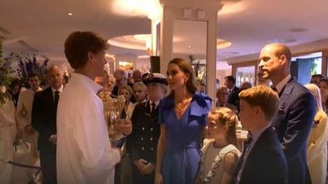 Sinner incontra Kate Middleton, William e i principi George e Charlotte. Il campione: «Anche voi giocate a tennis?». La principessa: «Sei un'ispirazione per tutti»