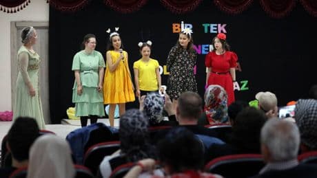 Engel tanımayan bireylerden annelere özel program