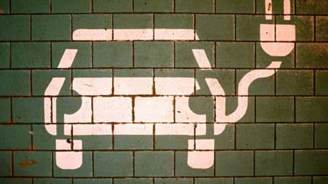 Fast sechs Millionen - E-Automarkt wächst wieder schneller