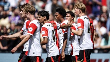 Argentijn Bullaude redt Feyenoord tegen Union