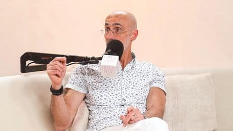 Arthur C. Brooks, experto en felicidad de la Universidad de Harvard: “La gente no es feliz porque no sabe lo que es; no es un sentimiento, al igual que el olor de la cena no es la cena en sí”