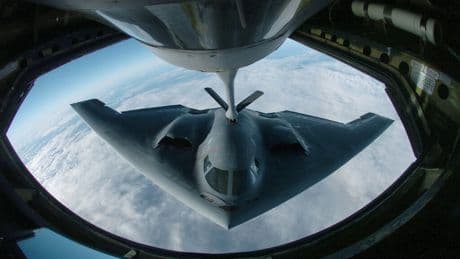 EEUU está reubicando aviones militares en plena crisis en Oriente Medio. El B-2 no ha entrado en juego, pero ya intimida
