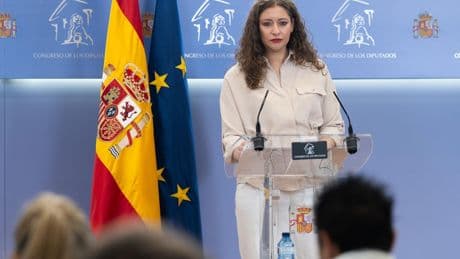 Ester Muñoz: &quot;Pedro Sánchez se ha convertido en siete años en el líder del procés&quot;