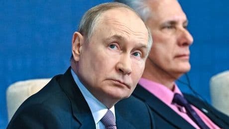Russian economy quagmire as key exports and imports slump