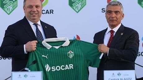 Iğdır Futbol Kulübü ve SOCAR Türkiye forma sponsorluğu için sözleşme yeniledi