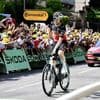 Tour de France 2025 : le panache du vainqueur Tim Wellens, Jonas Vingegaard et Julian Alaphilippe victimes d'une chute sans gravité... Le résumé de la 15e étape