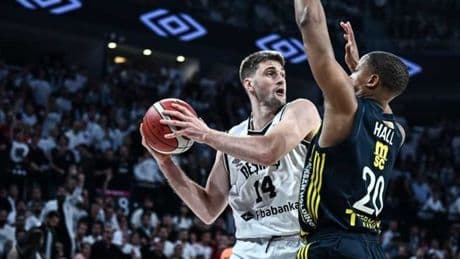 Basketbolda Fenerbahçe Beko - Beşiktaş Fibabanka finali başlıyor!