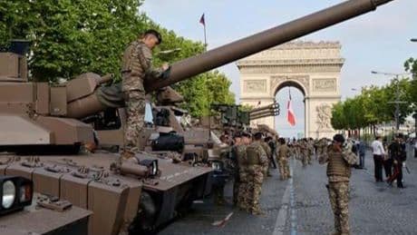 Fransa, Bastille Günü’nü kutluyor: İşte ilk görüntüler!