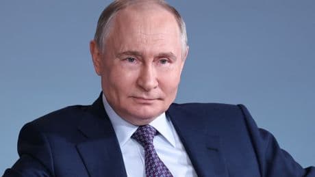 Guerre en Ukraine: Vladimir Poutine affirme que des Français se battent aux côtés de l'armée russe
