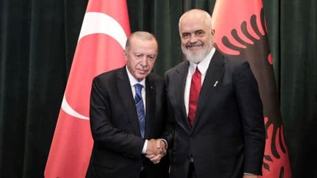 Cumhurbaşkanı Erdoğan, Arnvutluk Başbakanı Rama ile telefonda görüştü
