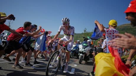 Pogacar asesta un golpe al Tour con su vigésima victoria