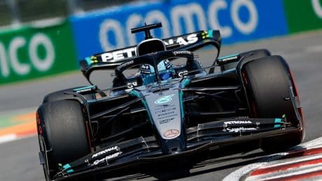 F1'de pole pozisyonu Russell'ın