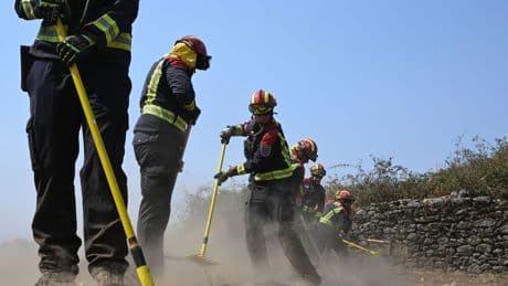 «Ein Inferno» - Deutsche bekämpfen Mega-Brände in Spanien