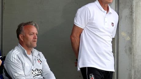 Beşiktaş’ta sistem 4-2-3-1 olacak!