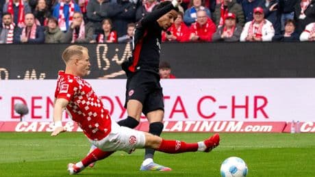 Fußball-Bundesliga: Mainz und Frankfurt lassen Punkte im Rennen um Europa liegen