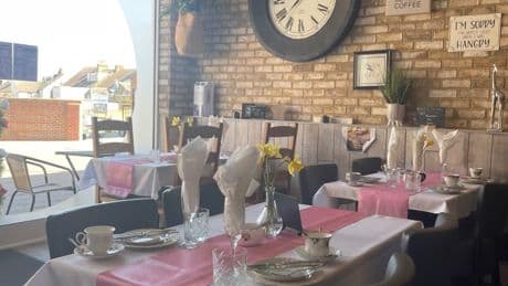 Popular cafe closes after wage increases and National Insurance hikes ‘cripple’ venue
