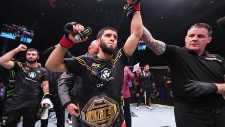 El entrenador de Oliveira, sobre los planes de Makhachev: &quot;¿Si sube? Entonces pierde el cinturón, como Topuria&quot;