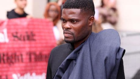 Thomas Partey queda en libertad condicional y será juzgado el 2 de septiembre por cinco cargos de violación