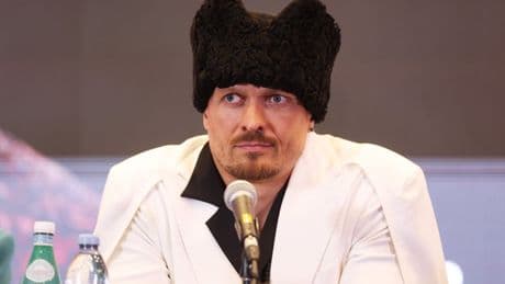 Oleksandr Usyk’s manager delivers brutal Daniel Dubois putdown at final press conference