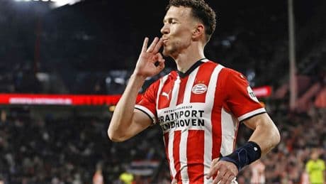 Zwijgende Ivan Perisic (36) maakt diepe indruk bij PSV: ’Ik laat mijn vrouw niet bij hem in de buurt komen’