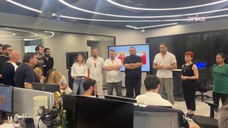 KRT çalışanlarının iş bırakma eylemi sürüyor: "Başka seçenek bırakılmadı, alacaklarımızı mücadele ederek alacağız"