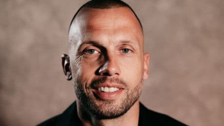 Ajax hoopt met trainers Heitinga en Keizer op een vleugje 'Slot-bal'