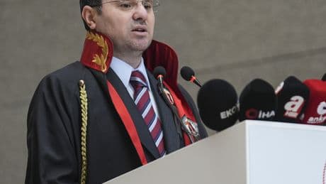 Akın Gürlek yine hedefte