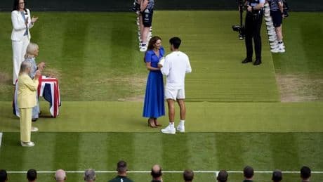 En Reino Unido alucinan con el gesto de Alcaraz con Kate Middleton