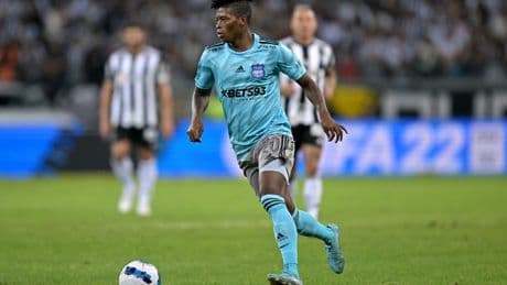 Ecuardorian footballer ‘hides under bed’ as his wife and child kidnapped in terrifying home invasion
