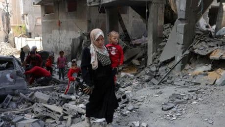 En direct, guerre à Gaza : de nouveaux bombardements israéliens ont tué plus de cinquante personnes, selon la défense civile