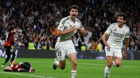 El Real Madrid remonta con un gol de Jacobo Ramón en el 95