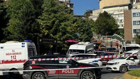 Kağıthane'de trafik kazası! Ölü ve yaralılar var
